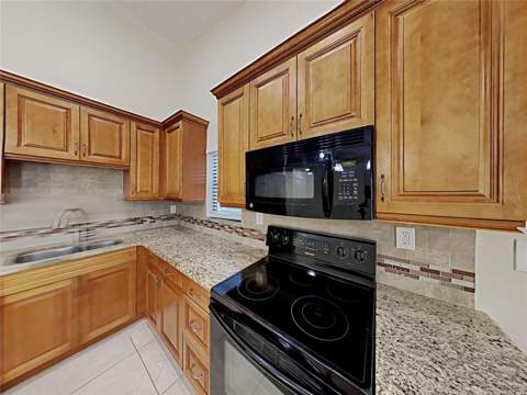 1320 Noell Boulevard, Palm Harbor FL - photo 8 of 29