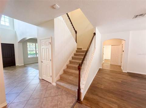 280 Chandler Circle, Oviedo FL - photo 6 of 44