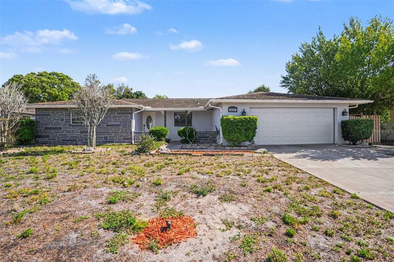 8006 MIMOSA DRIVE home for sale in Jasmine Lakes