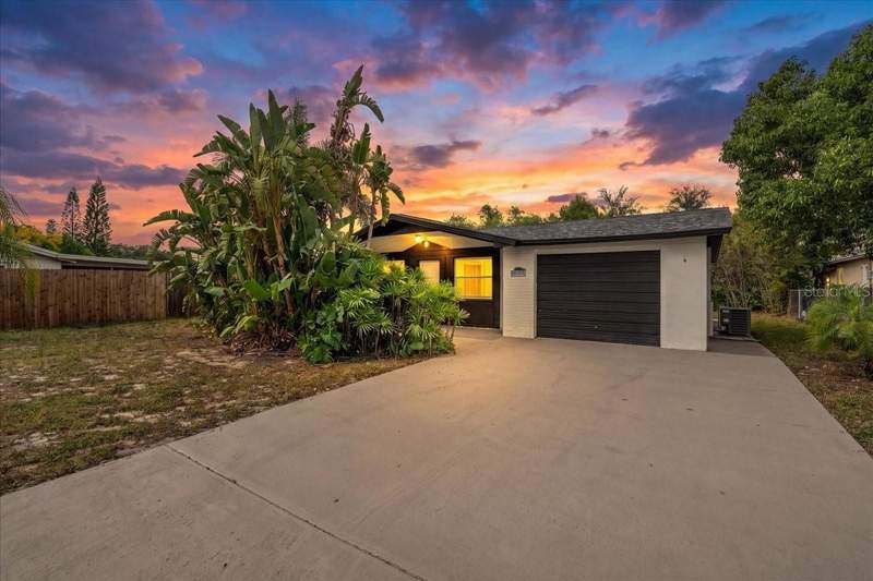 11819 BINGHAM DRIVE home for sale in Gulf Highlands