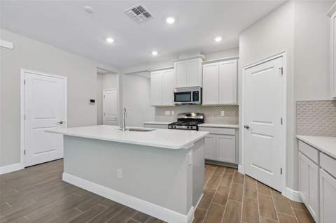 19451 Forest Garden Court, Brooksville FL - photo 6 of 17