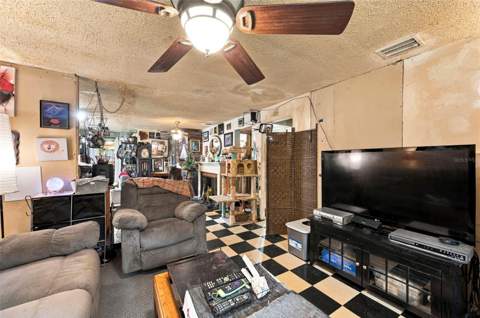 7051 Washington Street, New Port Richey FL - photo 9 of 55