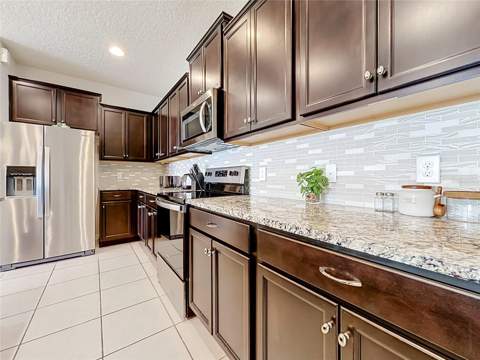 2415 Dubai Street, Kissimmee FL - photo 12 of 82