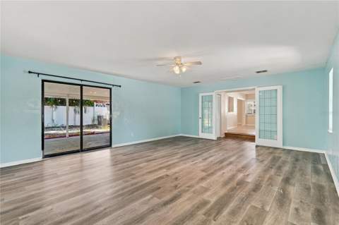 5030 Aragon Way, St Petersburg FL - photo 14 of 47