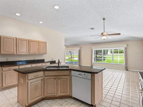 823 San Salvador Drive, The Villages FL - photo 17 of 44