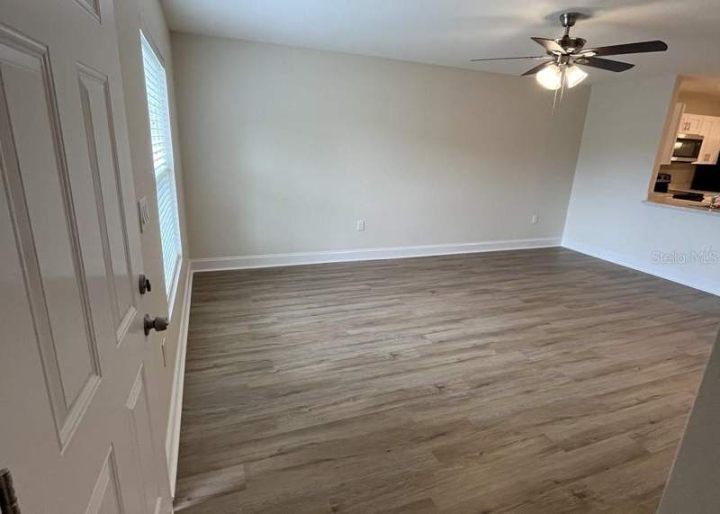 3 bedroom Single Family Residence at 319 Dixie Highway, Lena Vista Sub, Auburndale — photo 3