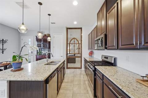 2486 Datura Loop, St Cloud FL - photo 16 of 45