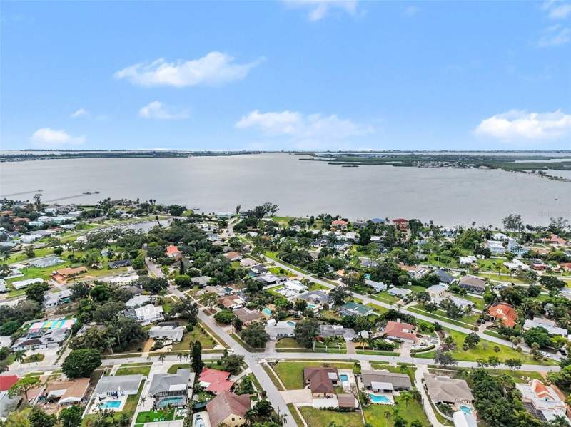 2 bedroom Single Family Residence at 1110 De Narvez Avenue, Palma Sola Park, Bradenton — photo 4