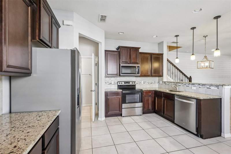 3 bedroom Townhouse at 1164 PAVIA DRIVE, EMERSON NORTH TWNHMS, APOPKA — photo 5