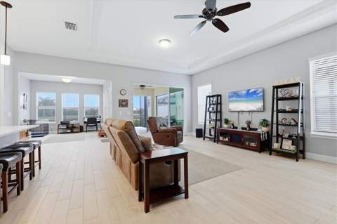 10018 Marbella Drive, Bradenton FL - photo 6 of 6