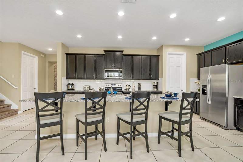 9 bedroom Single Family Residence at 1576 Nassau Point Trail, Solar Residence, Kissimmee — photo 4