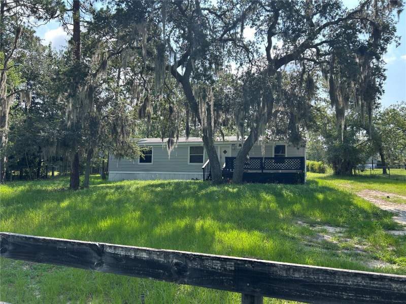 2751 SE STATE ROAD 121 home for sale in Williston Highlands