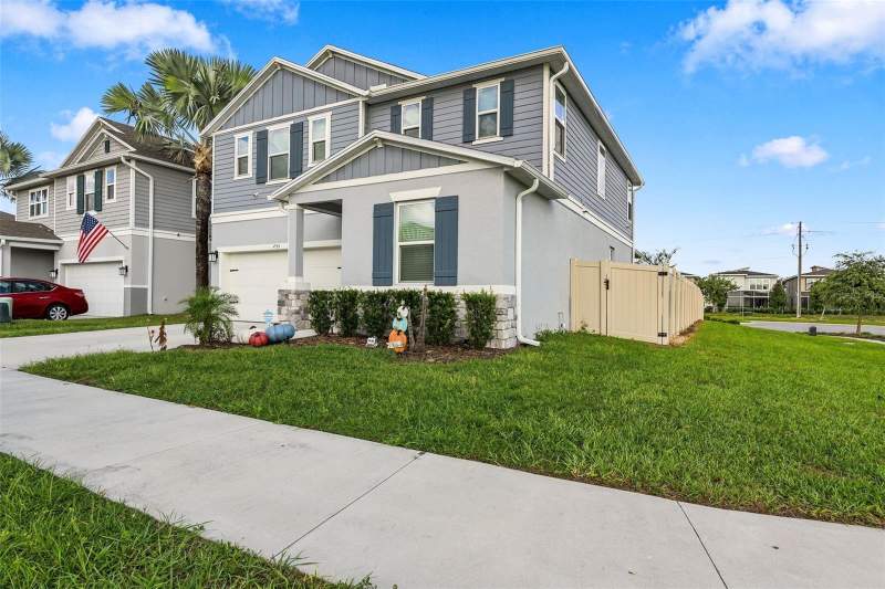 755 OVERPOOL AVENUE home for sale in Bellaviva