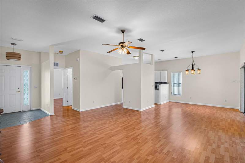 3 bedroom Single Family Residence at 1901 NW 50th Circle, Ocala Palms Un 01, Ocala — photo 5