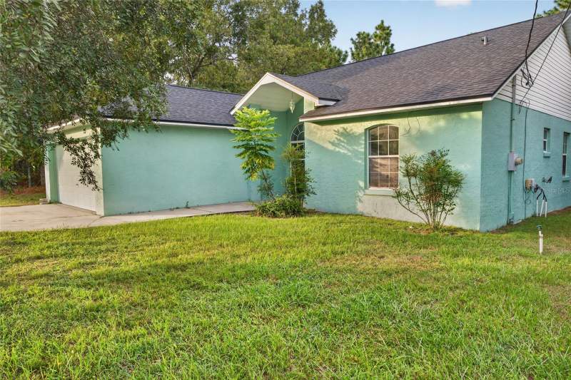 3 bedroom Single Family Residence at 25 Fir Trail Track, Silver Spgs Shores Un 20, Ocala — photo 2