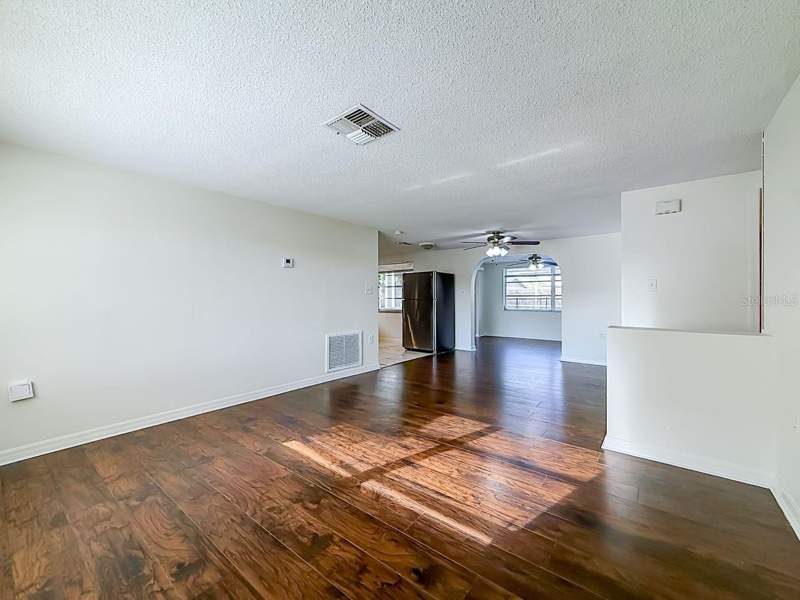 2 bedroom Single Family Residence at 9015 Collage Lane, Regency Park, Port Richey — photo 3