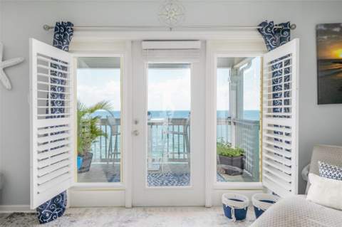 5118 Coquina Key Drive #C, St Petersburg FL - photo 8 of 26