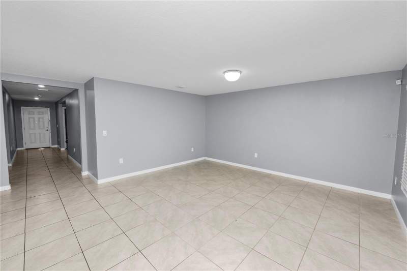3 bedroom Single Family Residence at 16709 Parker River Street, Creek Preserve Ph 1 6 7 & 8, Wimauma — photo 5
