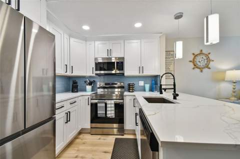 315 Medallion Boulevard #E, Madeira Beach FL - photo 14 of 79