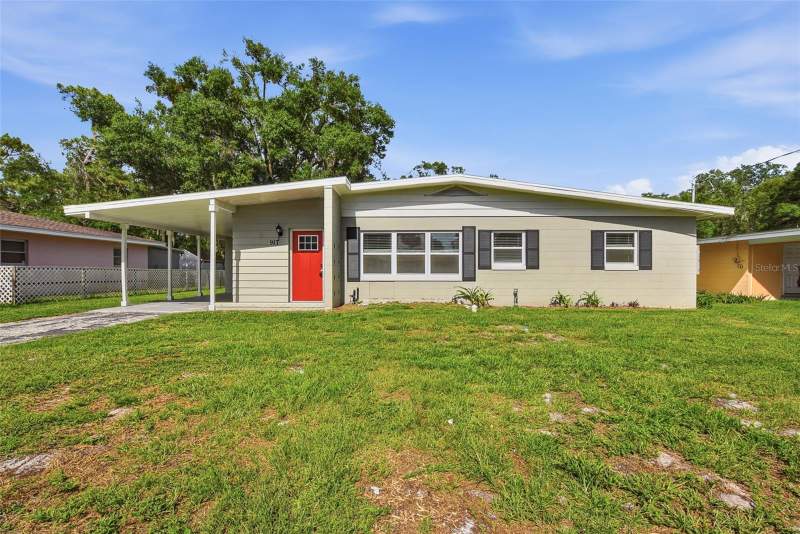 917 KENSINGTON DRIVE home for sale in Stuart Homes