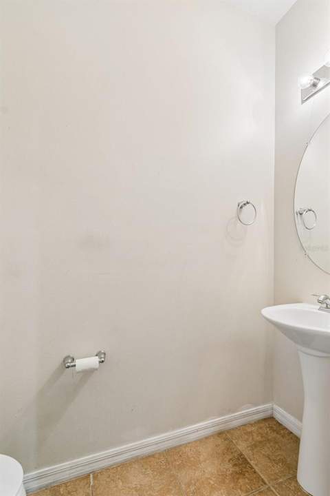 5017 White Sanderling Court, Tampa FL - photo 21 of 76