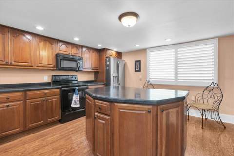 553 Haven Point Drive, Treasure Island FL - photo 13 of 42