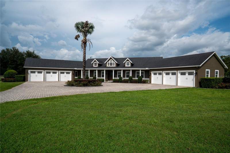 4 bedroom Single Family Residence at 12232 STATE ROAD 33, GROVELAND FARMS 31-22-25, GROVELAND — photo 2