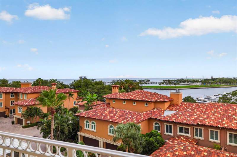 3 bedroom Condominium at 555 5th Avenue #521, Vinoy Place Condo, St Petersburg — photo 4