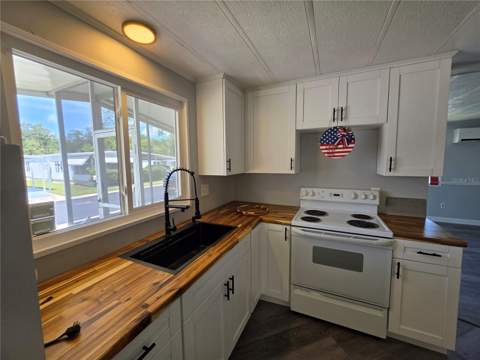 10924 Heritage Drive, Port Richey FL - photo 13 of 34