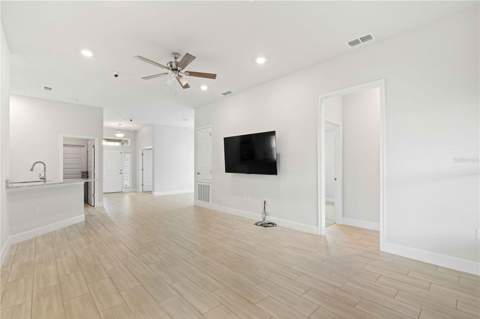 13229 Ogden Glade Road, Dade City FL - photo 10 of 43