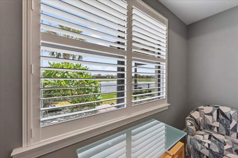 6927 Holbrook Cove, Lakewood Ranch FL - photo 20 of 92