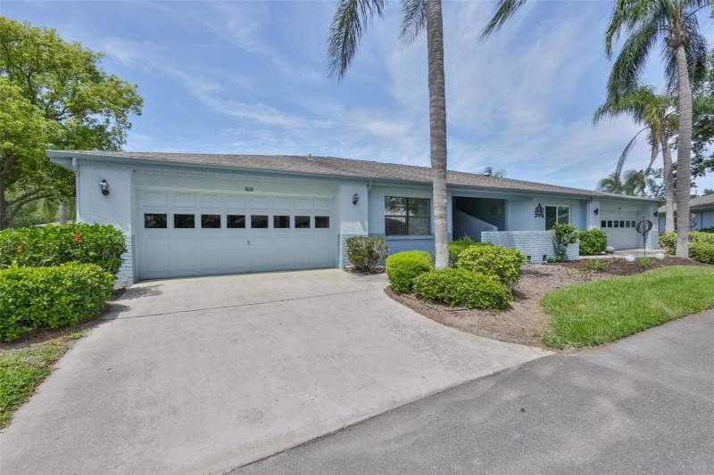 1618 LELAND DRIVE home for sale in Lancaster Ii Condo