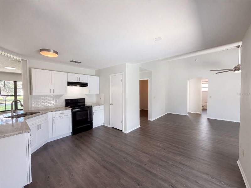 3 bedroom Single Family Residence at 7704 Simon Ridge Court, Indian Ridge Unit 4, Kissimmee — photo 2