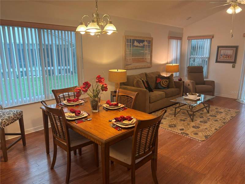 2 bedroom Single Family Residence at 529 Alcazar Court, Lady Lake Orange Blossom Gardens Unit 17A, Lady Lake — photo 3