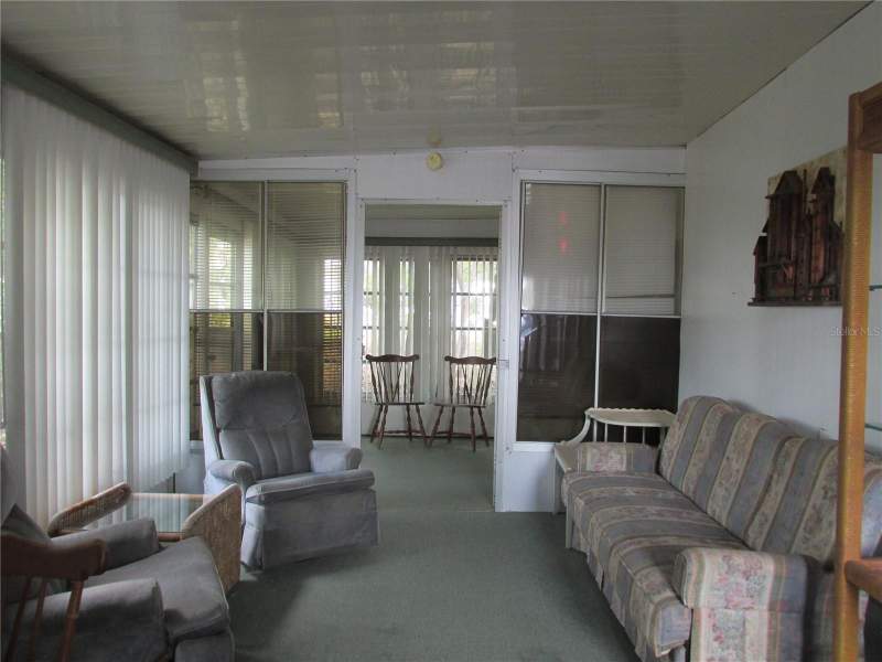 1 bedroom Mobile Home at 13 Saddlebag Trail, Saddlebag Lake, Lake Wales — photo 4