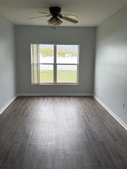 1117 Cambourne Drive, Kissimmee FL - photo 7 of 40