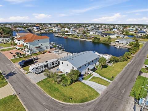 3173 Gulfview Drive, Hernando Beach FL - photo 8 of 75