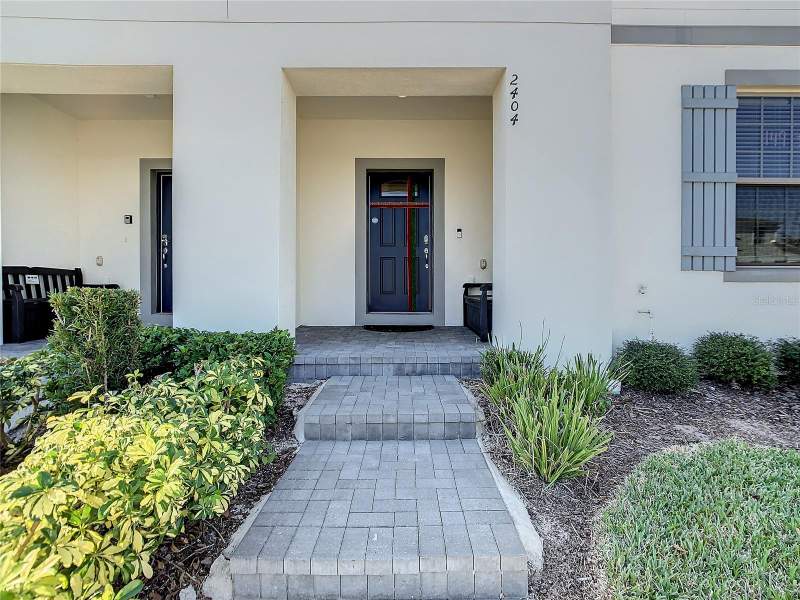 5 bedroom Townhouse at 2404 Tangier Drive, Windsor At Westside Ph 3, Kissimmee — photo 3