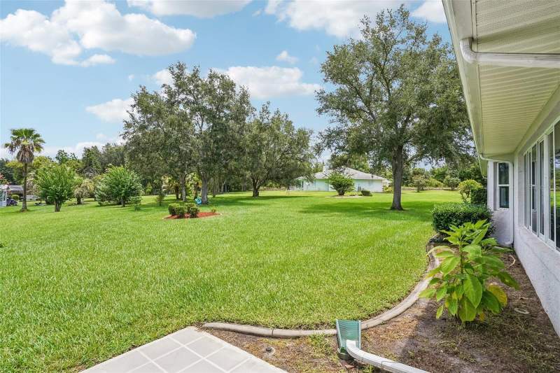 3 bedroom Single Family Residence at 6407 Tildon Court, Highland Lakes Ph 03 Tr A-G, Leesburg — photo 2