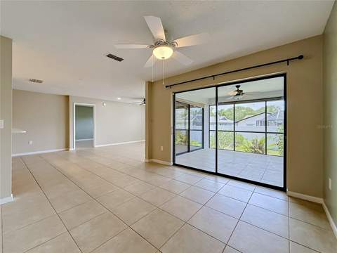 2733 Countryside Boulevard #105, Clearwater FL - photo 14 of 43