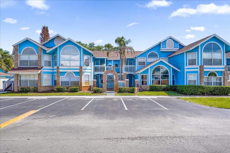2731 N POINCIANA BOULEVARD #107 home for sale in Villas At Somerset