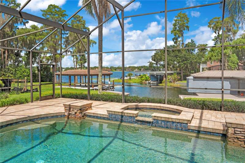 515 W 2ND AVENUE home for sale in Windermere Town