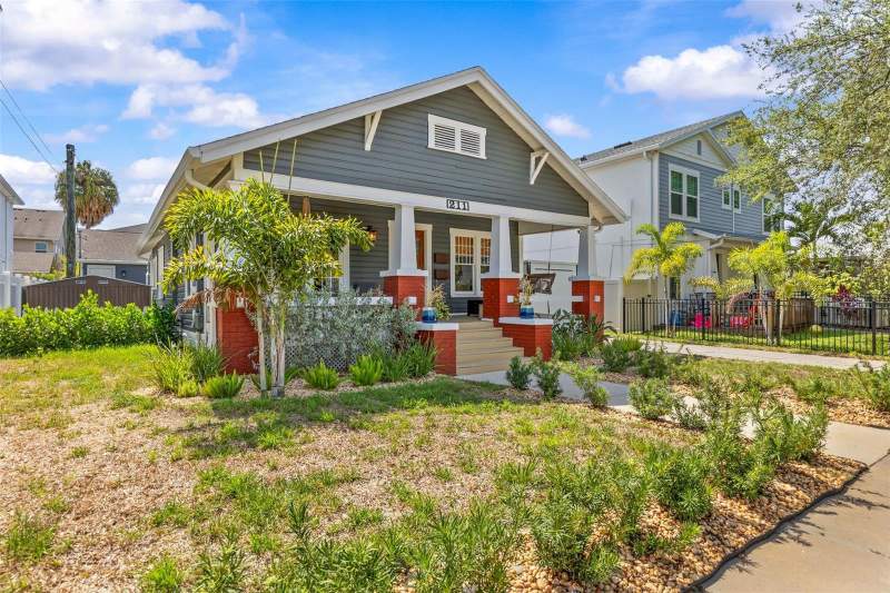 4 bedroom Single Family Residence at 211 S ALBANY AVENUE, OSCAWANA, TAMPA — photo 3
