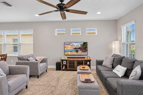 3820 Shimmering Oaks Drive, Parrish FL - photo 8 of 73