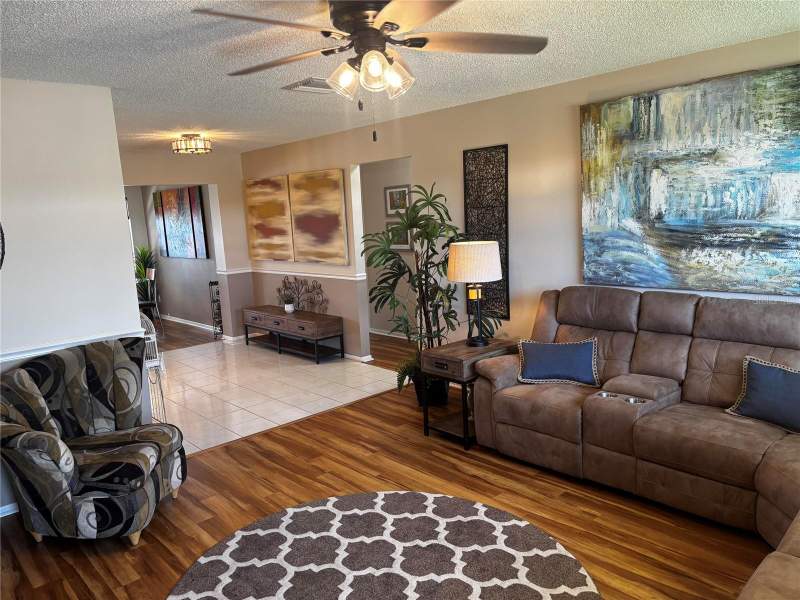 2 bedroom Single Family Residence at 4172 100th Avenue, Mainlands Of Tamarac By The Gulf Two Condo, Pinellas Park — photo 2