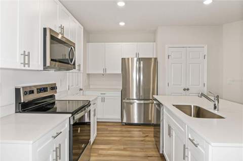 9868 Pelican Coast Drive, Dade City FL - photo 9 of 23