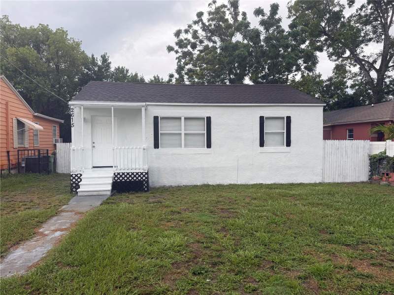 2615 E 28TH AVENUE home for sale in Campobello Blocks
