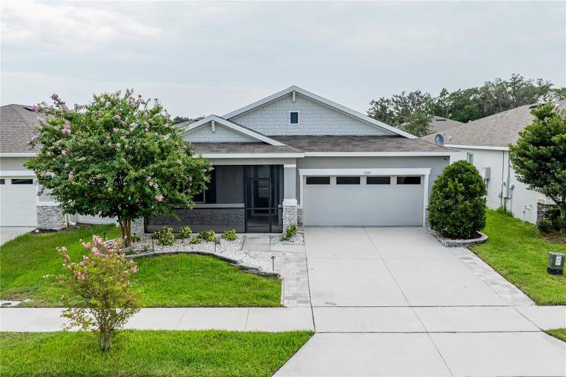 5229 MEADOW SONG DRIVE home for sale in Spring Creek