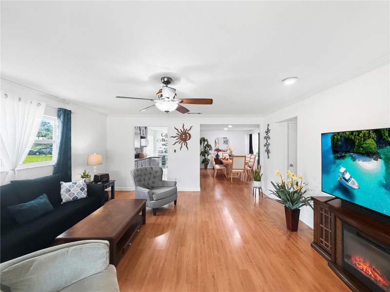 3 bedroom Single Family Residence at 736 Laurel Way, Sterling Park Unit 01, Casselberry — photo 5