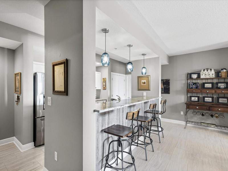 2 bedroom Condominium at 628 Cleveland Street #1011, Station Square Condo, Clearwater — photo 4